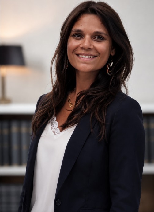 Portrait de Maître Charline HAYS